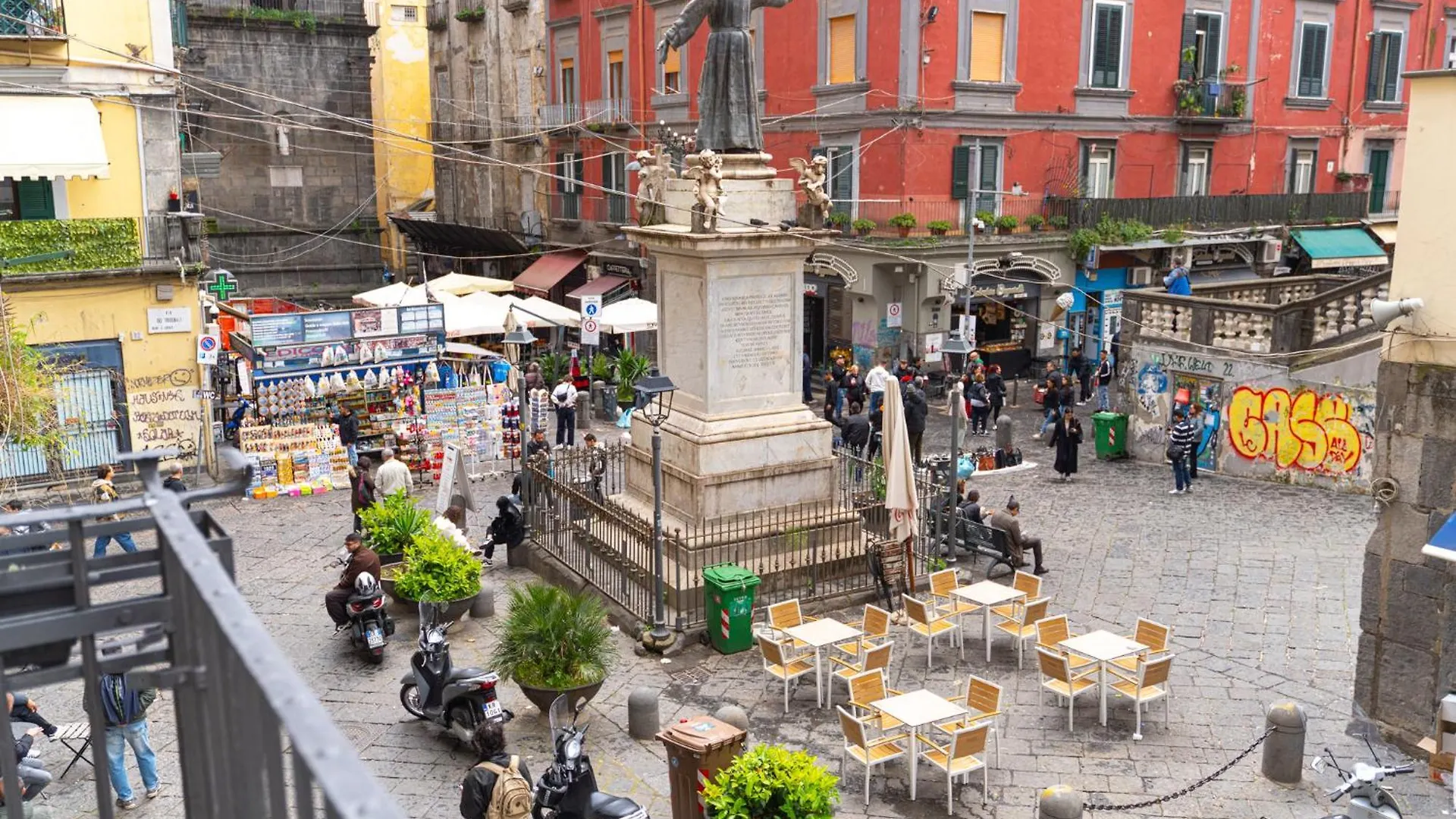 Apartment Il Disinganno - Elegant Historic Residence In The Center Naples