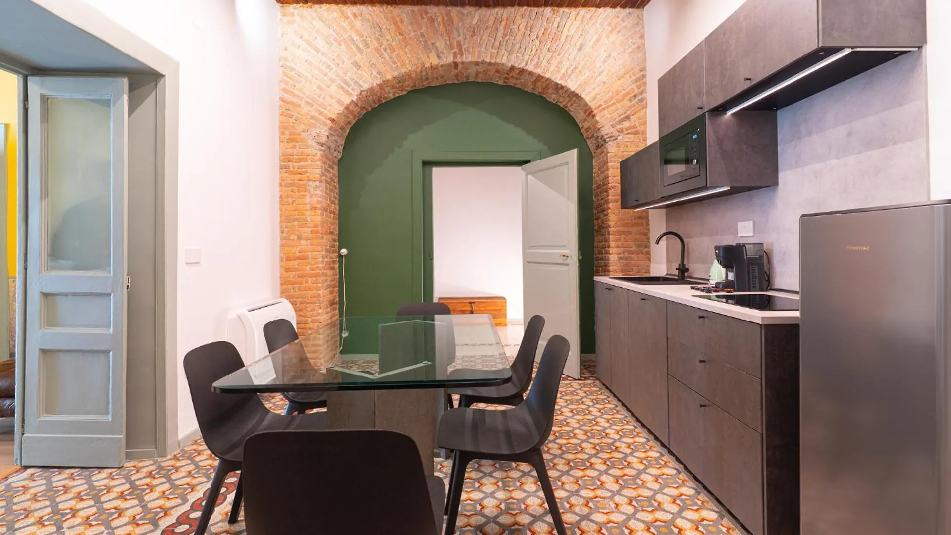 Apartment Il Disinganno - Elegant Historic Residence In The Center Naples
